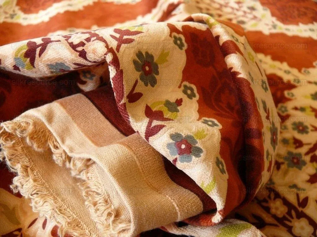 Brunschwig & Fils Kuthaya Cut & Printed Velvet Rusty Red 1.9y