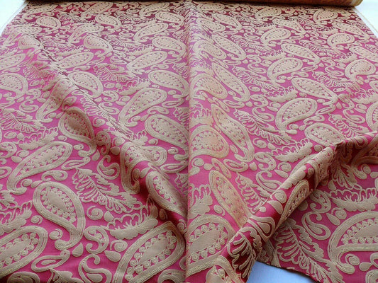 SCALAMANDRE ANGELIQUE PAISLEY SILK DAMASK "RED" GOLD RP$298/Y
