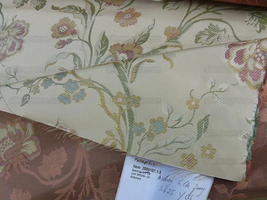 Lee Jofa Audrey 100% Silk Lampas Ivory Carnation Rose French Rococco MSRP USD286/yard