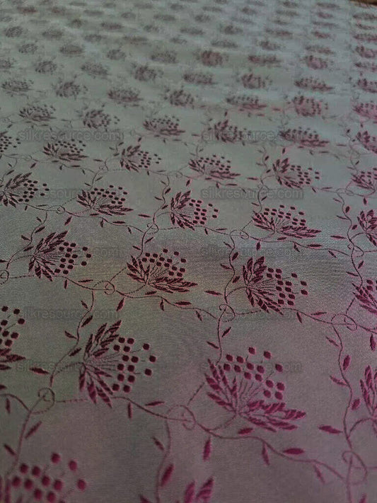 By yard Scalamandre Vanessa 100% Silk Lampas Petit Flower Red Green MSRP USD 288/Y