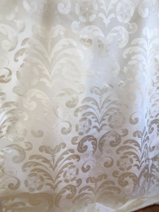 BEACON HILL 100% SILK DAMASK LADY SLIPPER CLASSIC ANTIQUE WHITE