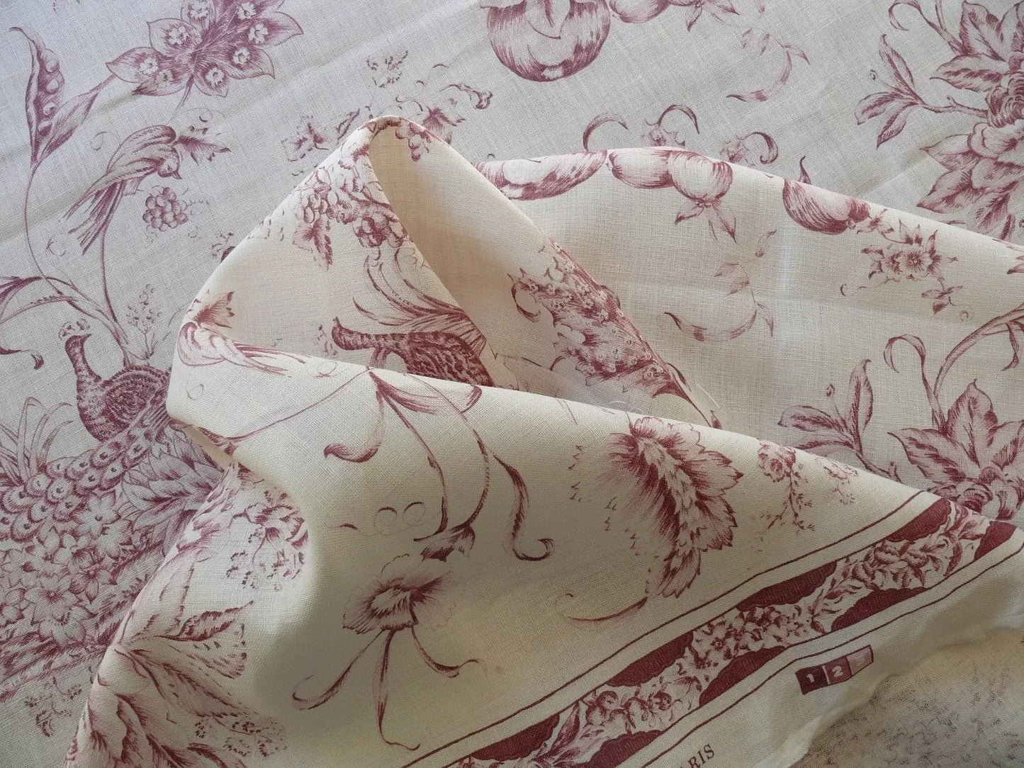 3yards Brunchwig & Fils Promenade D Automne Linen Bird Toile de Jouy Mauve Red White