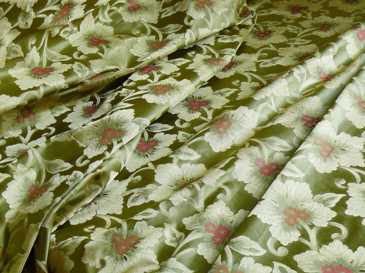 100% Silk Lampas Tri-leaf Flower "quince" Green White Red