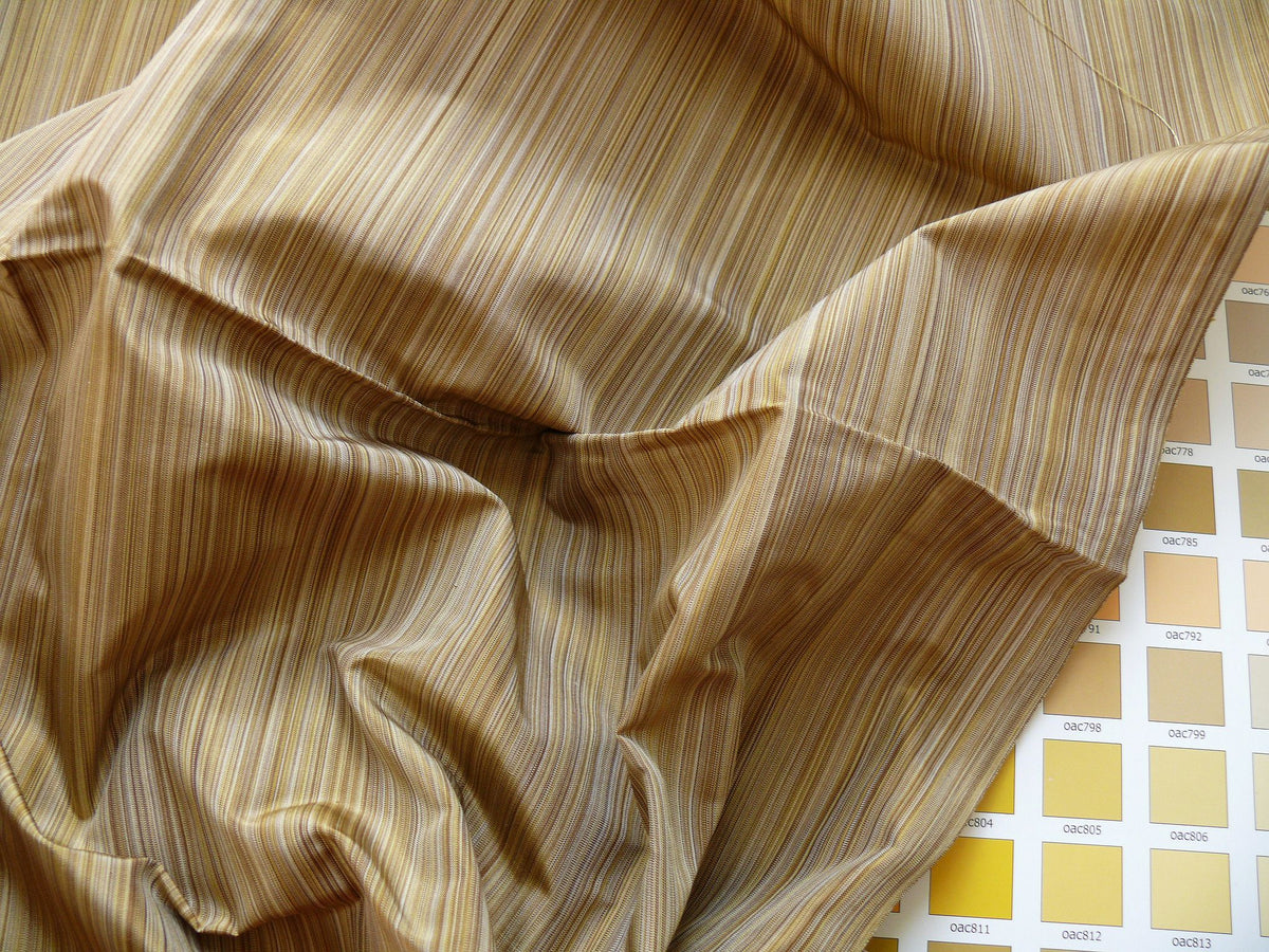 Kravet Prism 100%silk Taffeta Copper Yellow 1.6y Strie