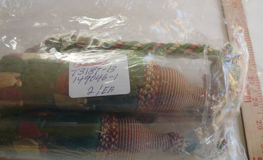 Scalamandre Lyon 100% Silk Double Tie Back Rust, Camel Green