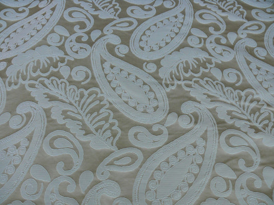 Scalamandre Angelique Paisley Silk Damask ivory Cream MSRP USD298/y