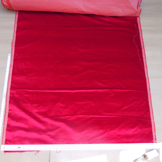 By Yd Lee Jofa Exquisite Silk Velvet Lacquer Red MSRP USD 396/Y