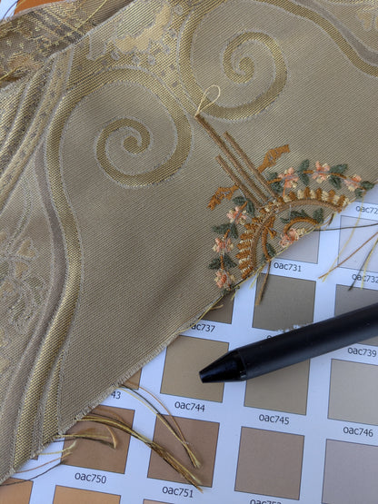 Bty Scalamandre Silk Damask Embroidery Dhara Gold Medallion Exquisite MSRP USD 200+/y