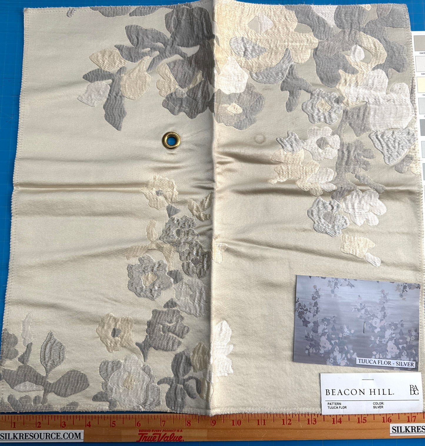 Beacon Hill Tijuca Flor - Silver White Silk Lampas Floral