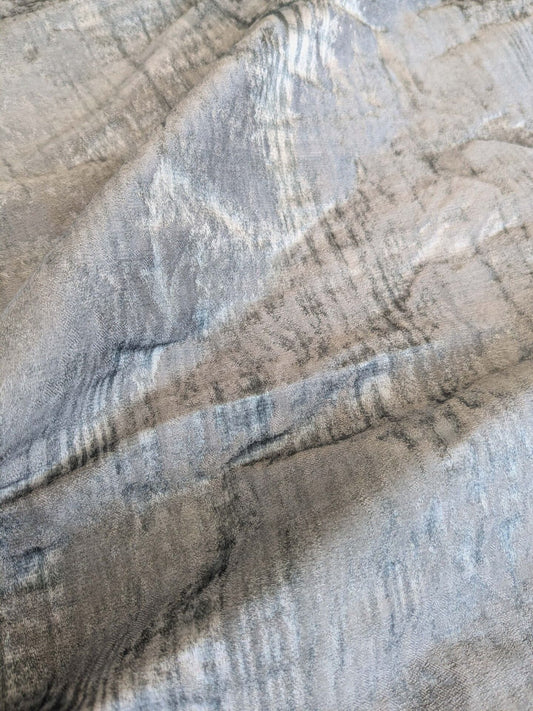 77 EV37 26" x 27" Old World Weavers Trilussa Grey  Abstract Large Jacquard