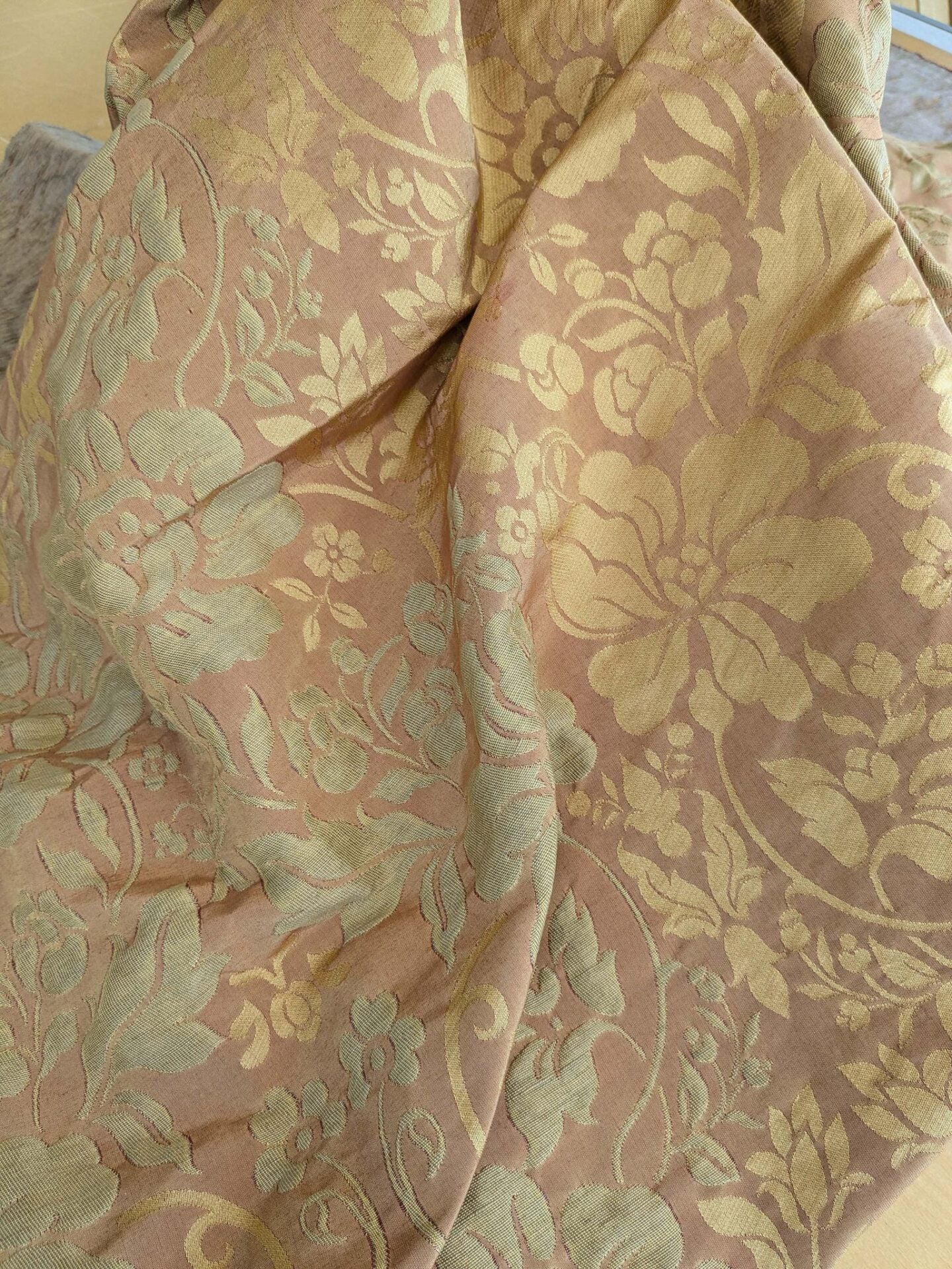 1 EV37 2.4yards Old World Weavers Broche Damask Yellow Red Botanical Floral Renaissance MSRP USD 500+