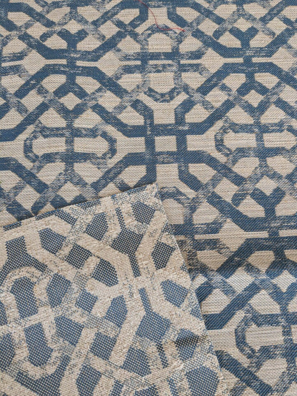 21 EV37 26" x 27" Old World Weavers Porta Fregio Ming Blue White Cream Jacquard Geometric  Lattice Fretwork