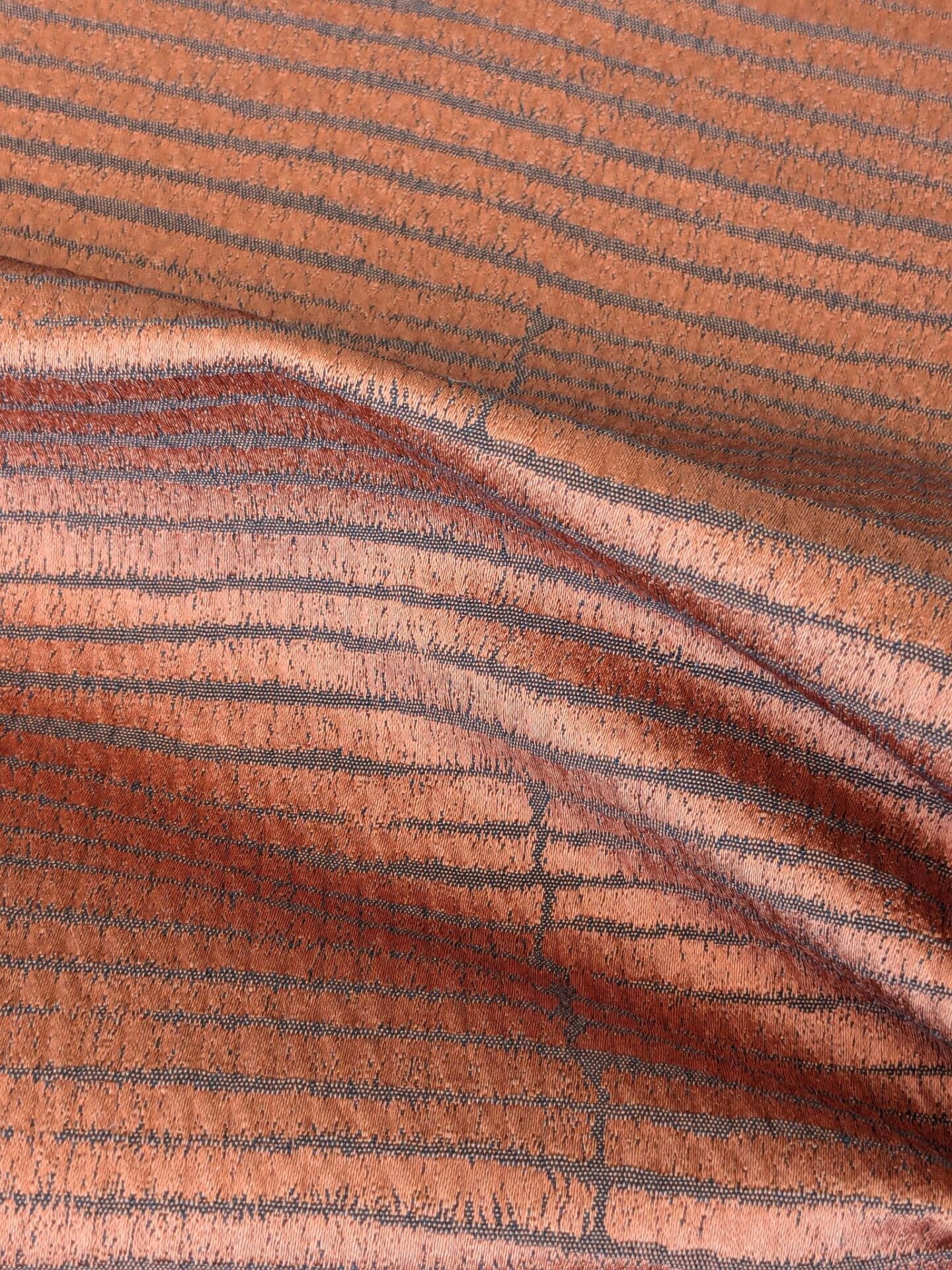 15 EV37 26" x 26" Aldeco Kali Terracotta Red Texture Solid Small Jacquard