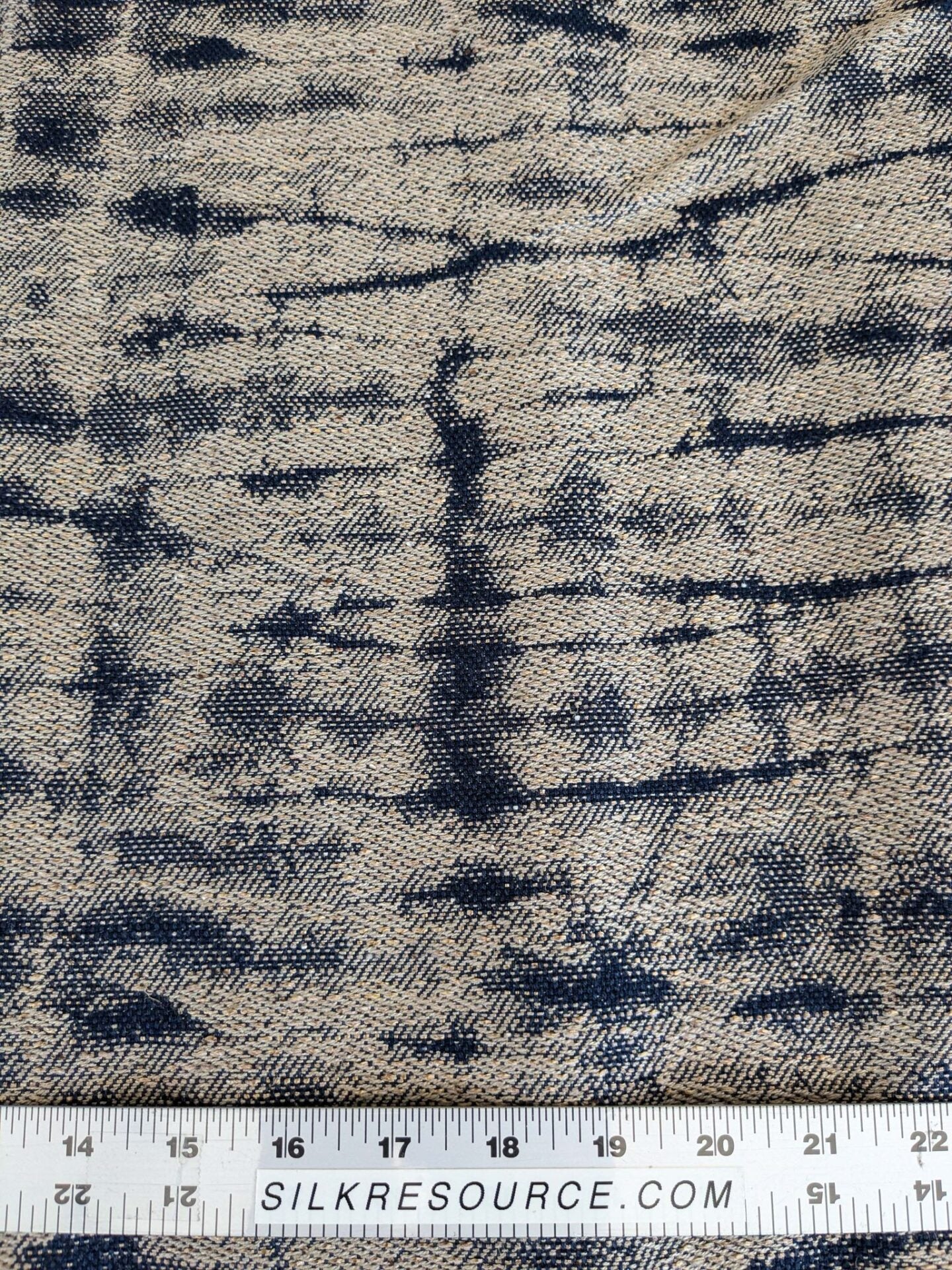 9 EV37 2.4 yards Scalamandre Shibori Weave Indigo Blue White Texture Silk Cotton
