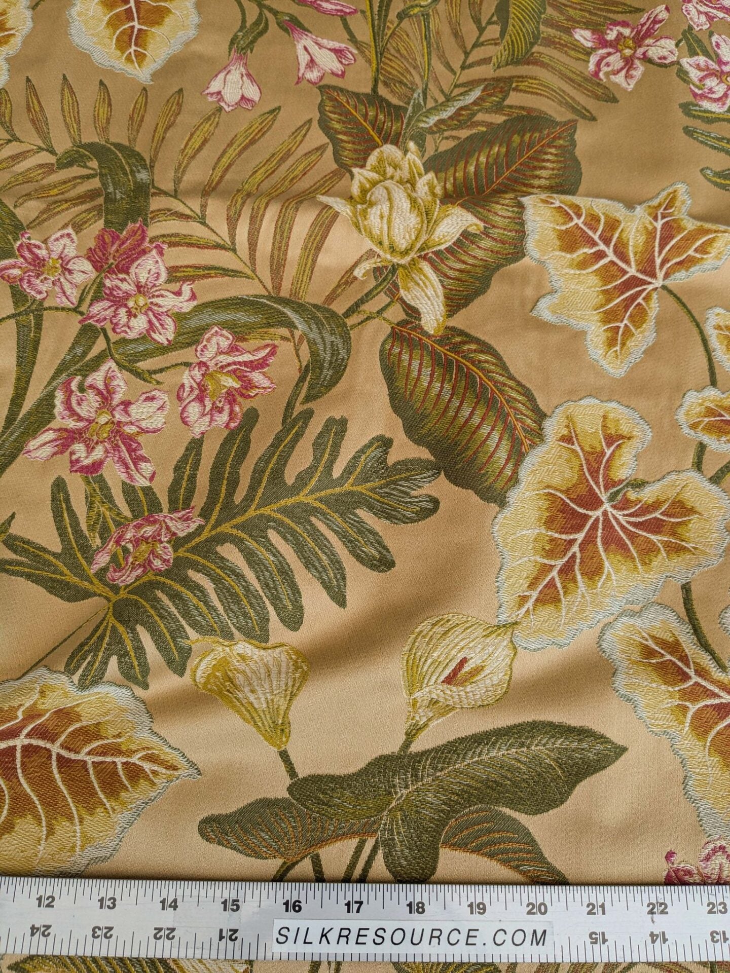7 EV37 2.4 yards Scalamandre Fonthill Vizcaya Multi Cream Lampas Green Pink Brown Floral Botanical MSRP 358/y