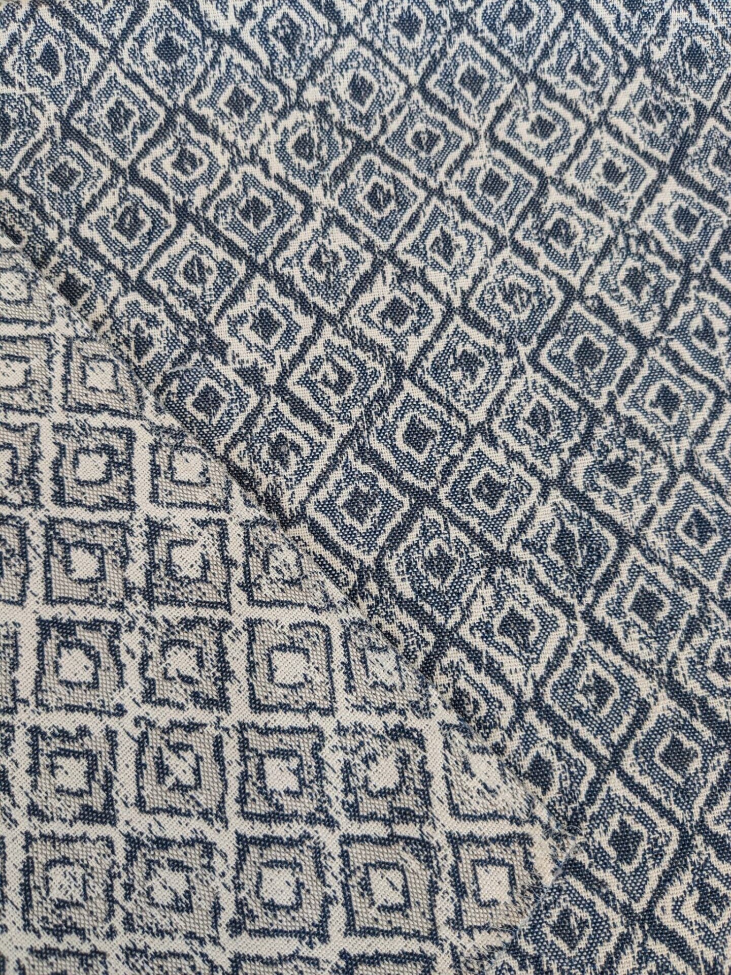 97 EV37 27" x 27" Scalamandre Java Denim Outdoor Blue White Diamond Small Scale Texture