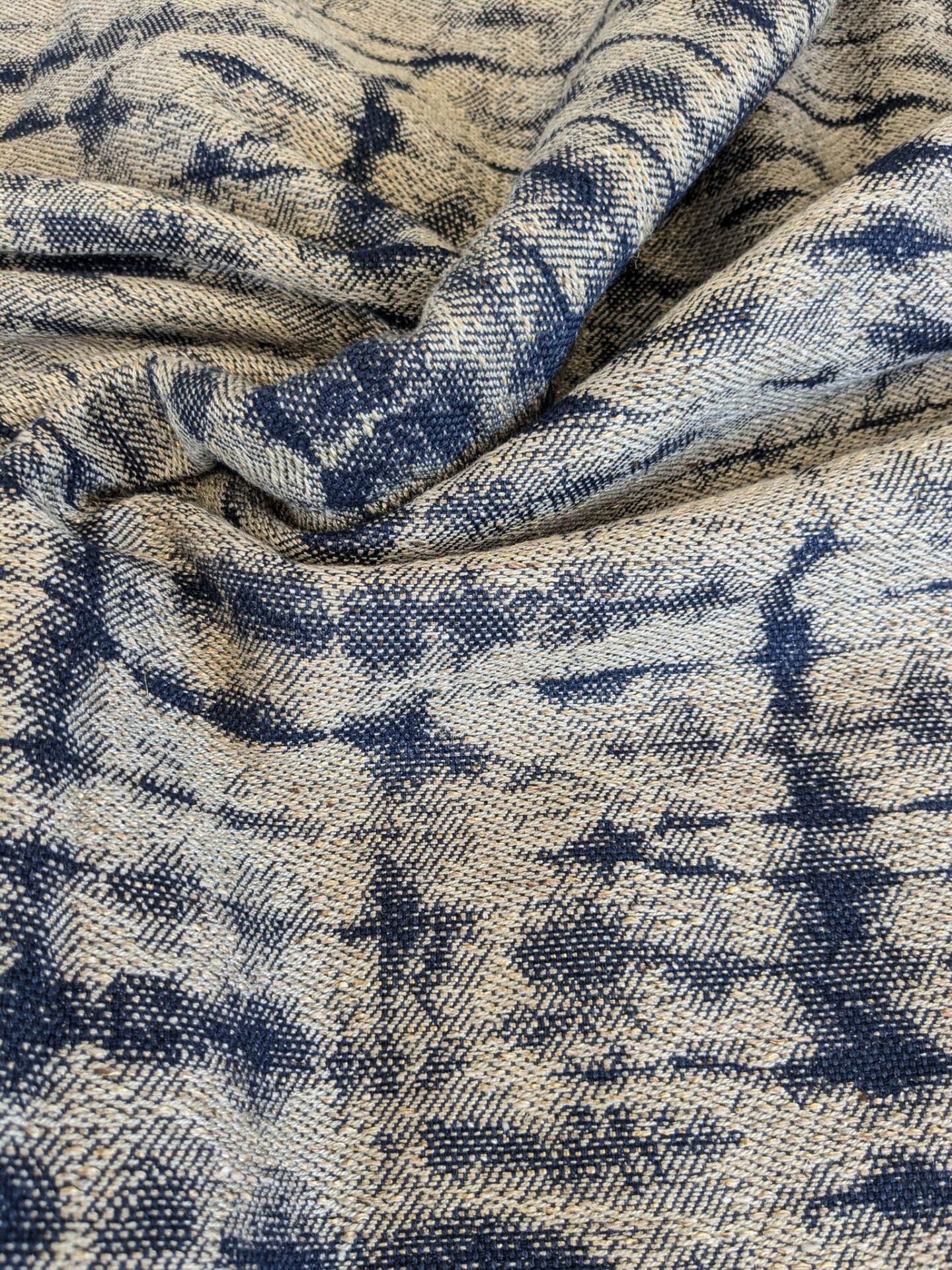 9 EV37 2.4 yards Scalamandre Shibori Weave Indigo Blue White Texture Silk Cotton