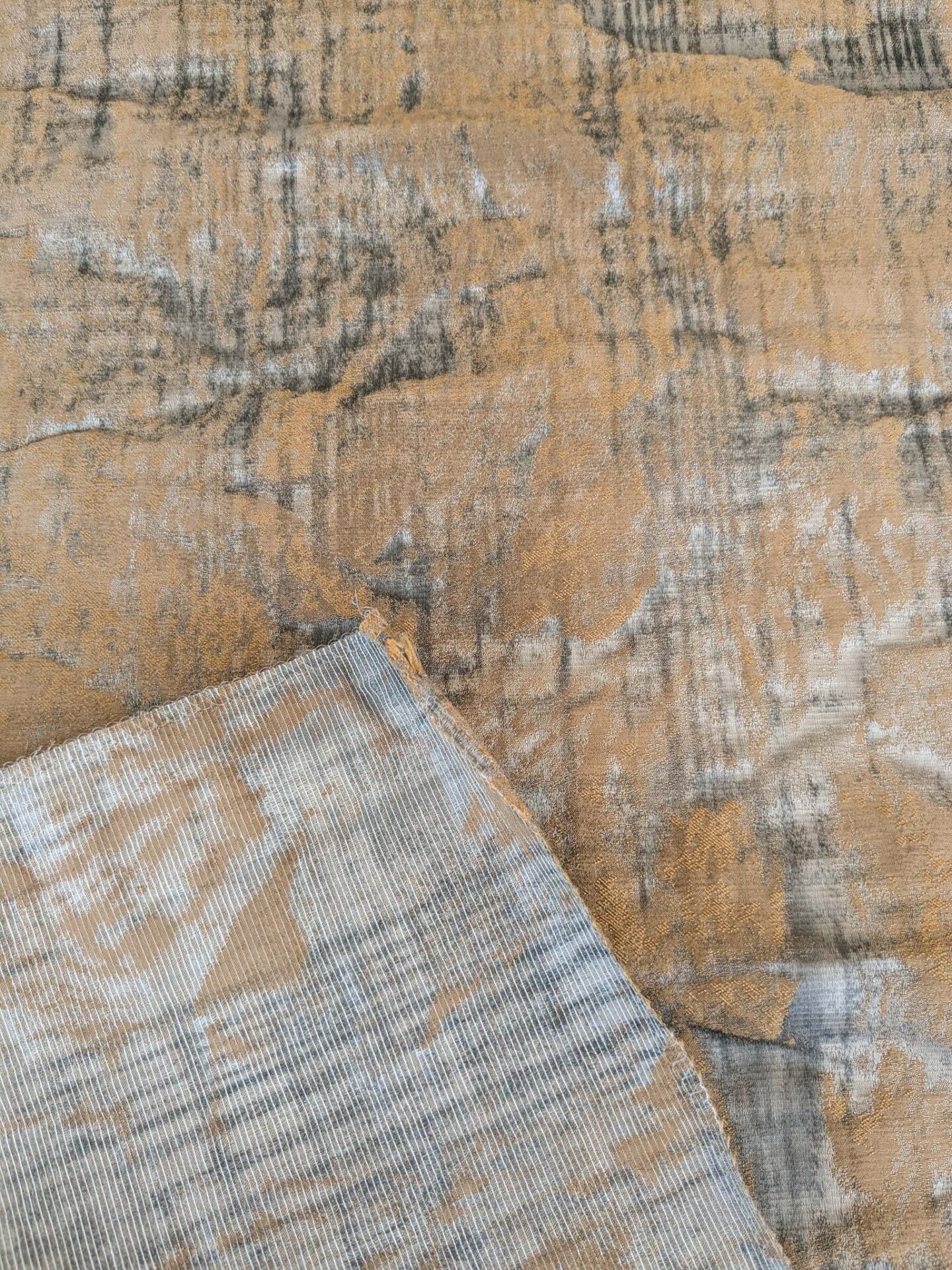 80 EV37 26" x 27" Old World Weavers Trilussa Cognac Brown Gray Abstract Large Jacquard