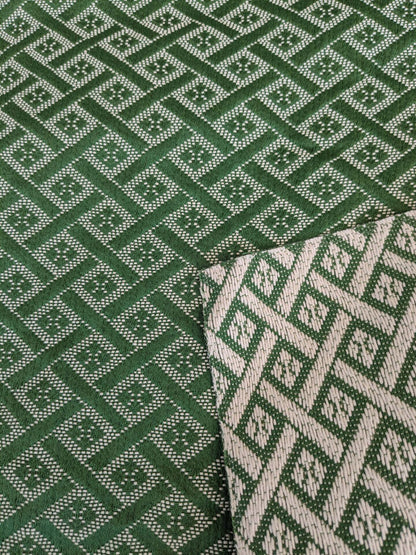 33 EV37 18" x 26" Scalamandre Diamante Matelasse Jade Green White Cotton Polyester Diamond MSRP USD298/y