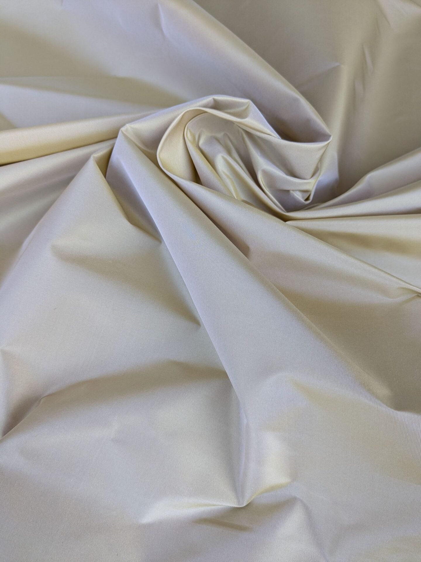 Scalamandre Taj Silk Chablis Plain Solid Gold Silk Taffeta Butter Yellow w Frost MSRP USD 200+/y