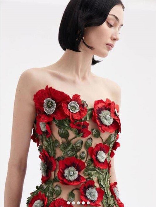 High End 100%silk Lampas Deco Vine Flower "Poppy" Red Green Beige MSRP USD 360/y