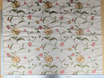 2.4y Scalamandre Floral Botanical Beige Green Pink French Court Historic Embroidery DEFECT!