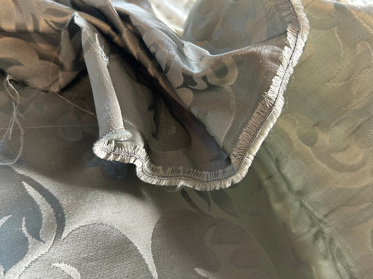 By Yard High End 100% Silk Damask Raw Texture Floral "bijou Blue" Green Blue