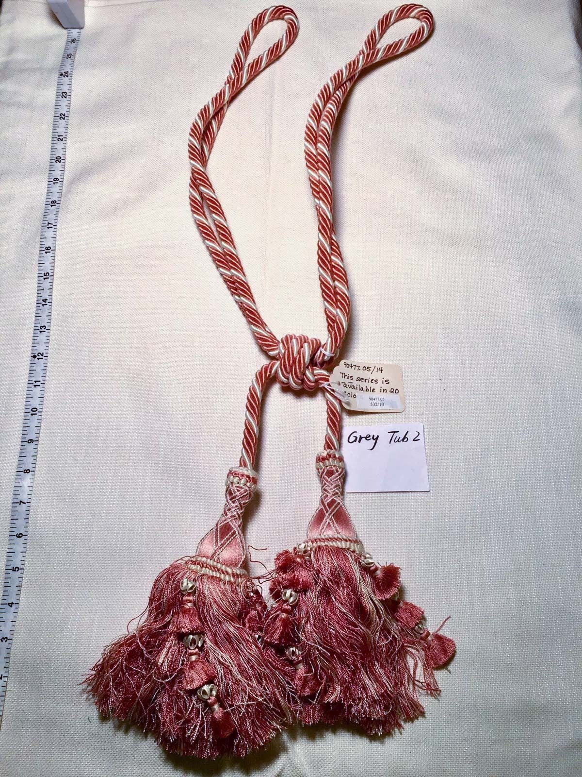 BRUNSCHWIG &amp; FILS Double Tassel Tieback App26" L 90477 Pink MSRP$300-600