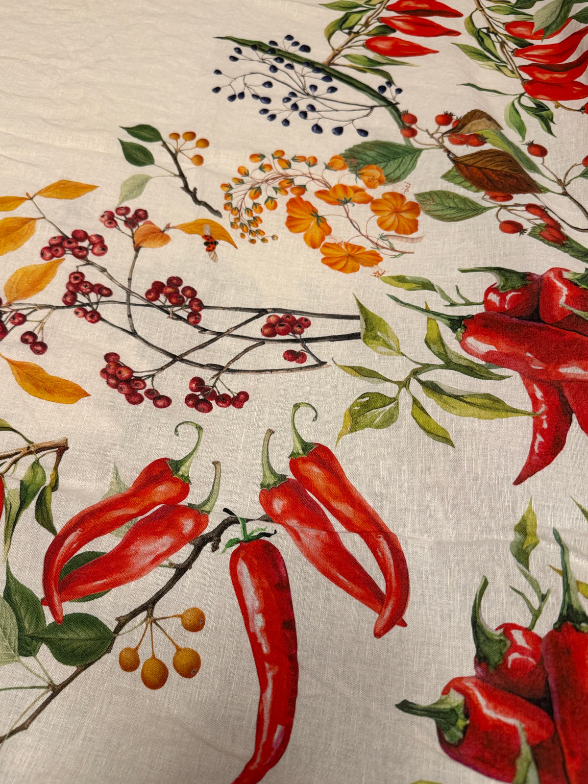 Garnier Thiebaut Piments Doux Caliente Spices and Red Peppers Green Gold Tablecloth 61"x61", Cotton-Linen Blend
