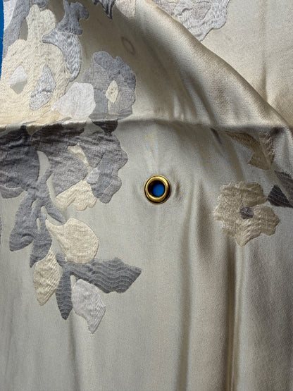 Beacon Hill Tijuca Flor - Silver White Silk Lampas Floral