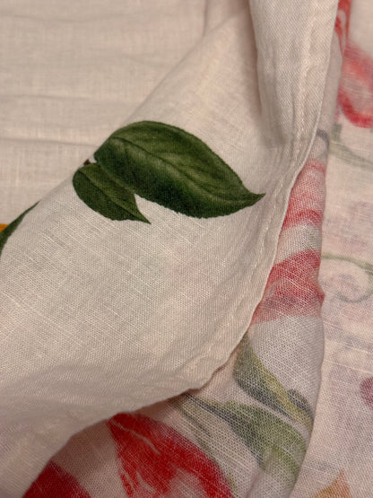 Garnier Thiebaut Piments Doux Caliente Spices and Red Peppers Green Gold Tablecloth 61"x61", Cotton-Linen Blend