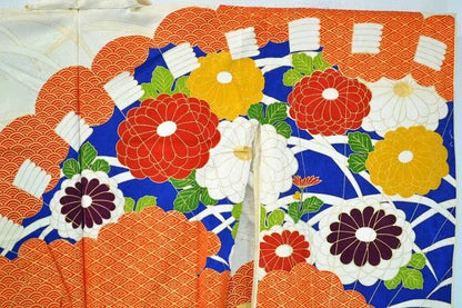 Stunning New Un-Finished Silk Wedding Furisode Embroidered Chrysanthemum