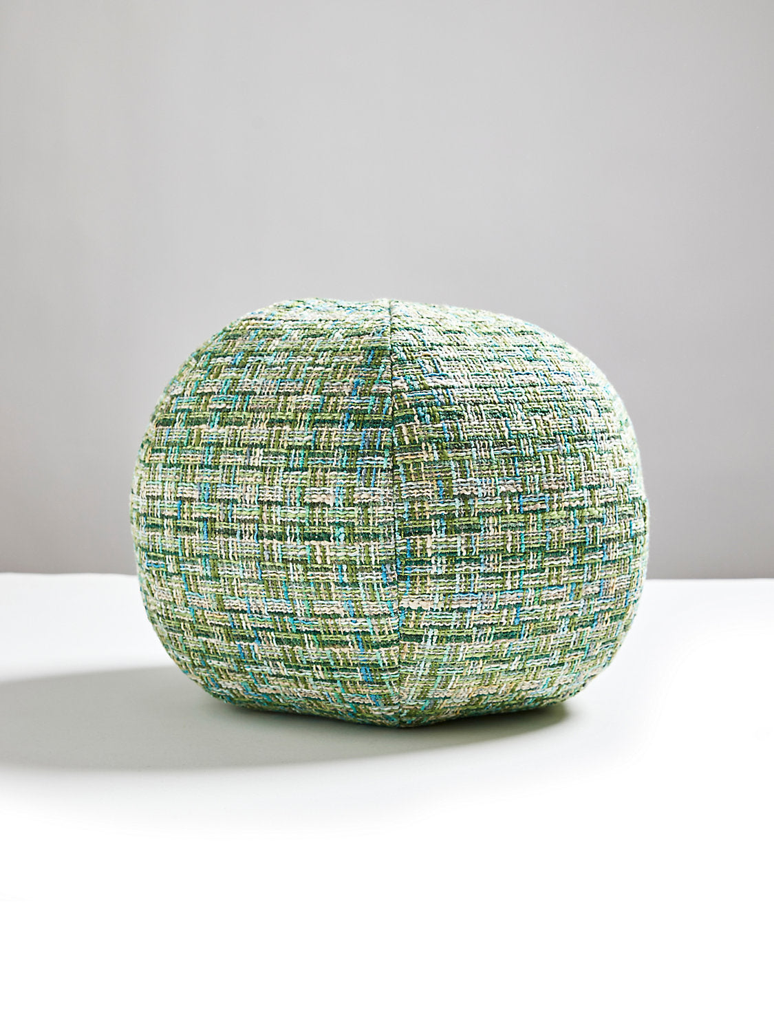 Old World Weavers Faye 12 DIA - Prairie Decorative Pillow
