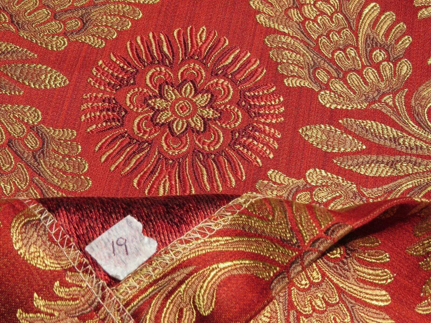 3y Coraggio Silk Heavy Lampas Artichoke Renaissance Crimson Red Gold B17-19