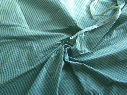 "dorine" 100%silk Blue &white Gingham Mini-check Bty