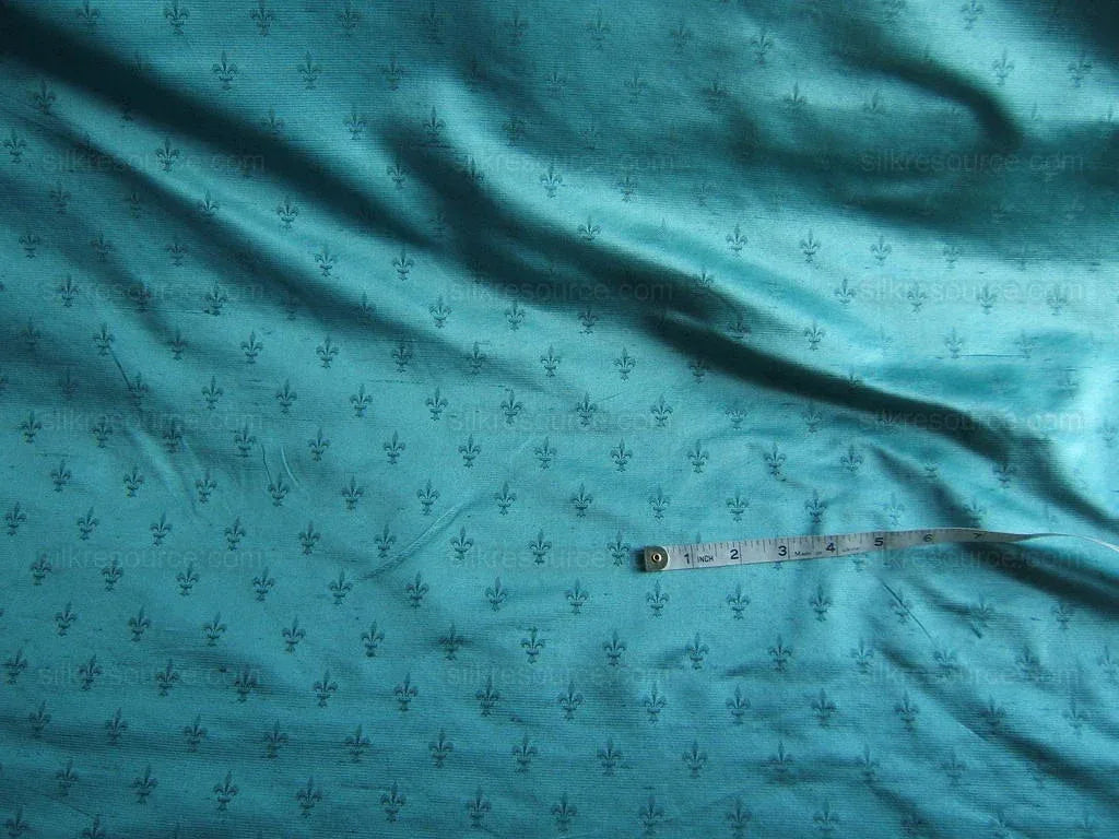 Scalamandre 100%silk Fleur De Lys Satin Damask