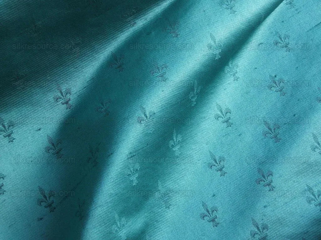 Scalamandre 100%silk Fleur De Lys Satin Damask