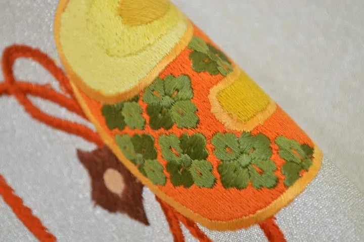 Silk Nagoya Obi Embroidered Fortune Gavel Paper Scroll 118x12.9inch 3mx33cm