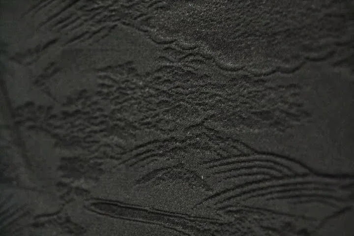 High Quality Japanese 100% Silk Haori Jacket Hand-Made Chrysanthemum Tsunami Black