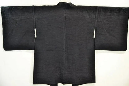 High Quality Japanese 100% Silk Haori Jacket Hand-Made Chrysanthemum Tsunami Black