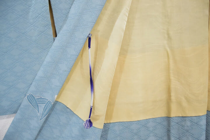 Vintage 100% Silk Haori Jacket Kimono Shibori Kikkyou Flower Pale Blue White @X25e