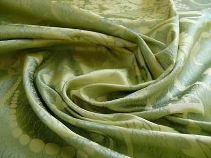 Cowtan &amp; Tout "Dauphin Silk"100% Silk Lampas Baby Green and Ivory Neoclassical Flower Ribbon
