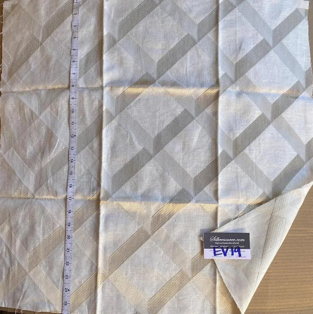 70 Ev19 Scalamandre Embroidery Linen Diamond Lattice Almond On White