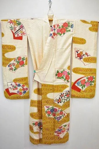 Silk Wedding TSUKESAGE Peony Chrysanthemum Maple Folding Fan Ripple