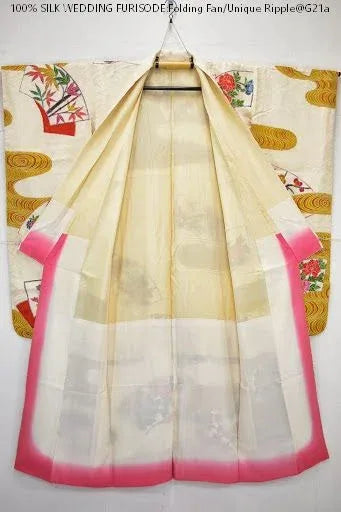 Silk Wedding TSUKESAGE Peony Chrysanthemum Maple Folding Fan Ripple