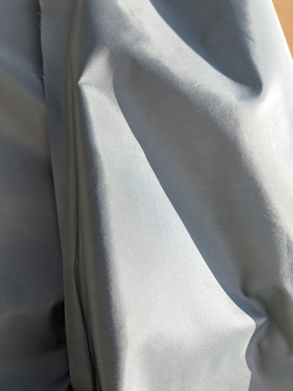 Scalamandre Althorp Taffeta French Blue Silk Taffeta Gorgeous Texture  MSRP USD300/y