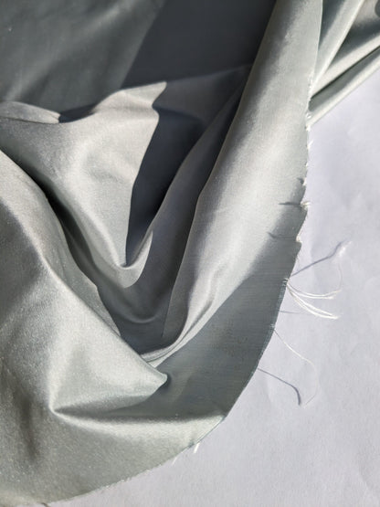 Scalamandre Althorp Taffeta French Blue Silk Taffeta Gorgeous Texture  MSRP USD300/y