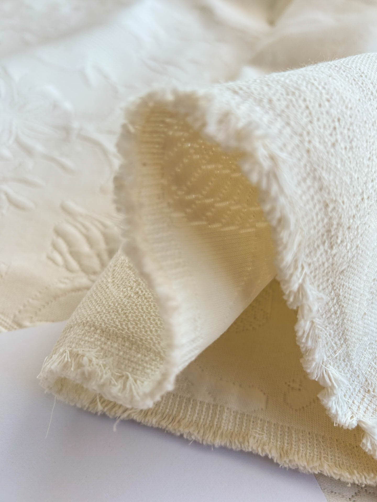 Clarence House Conchiglia Matalesse Pure White Ivory 100% Cotton Nautical Seashell Coral Reef Ocean Life