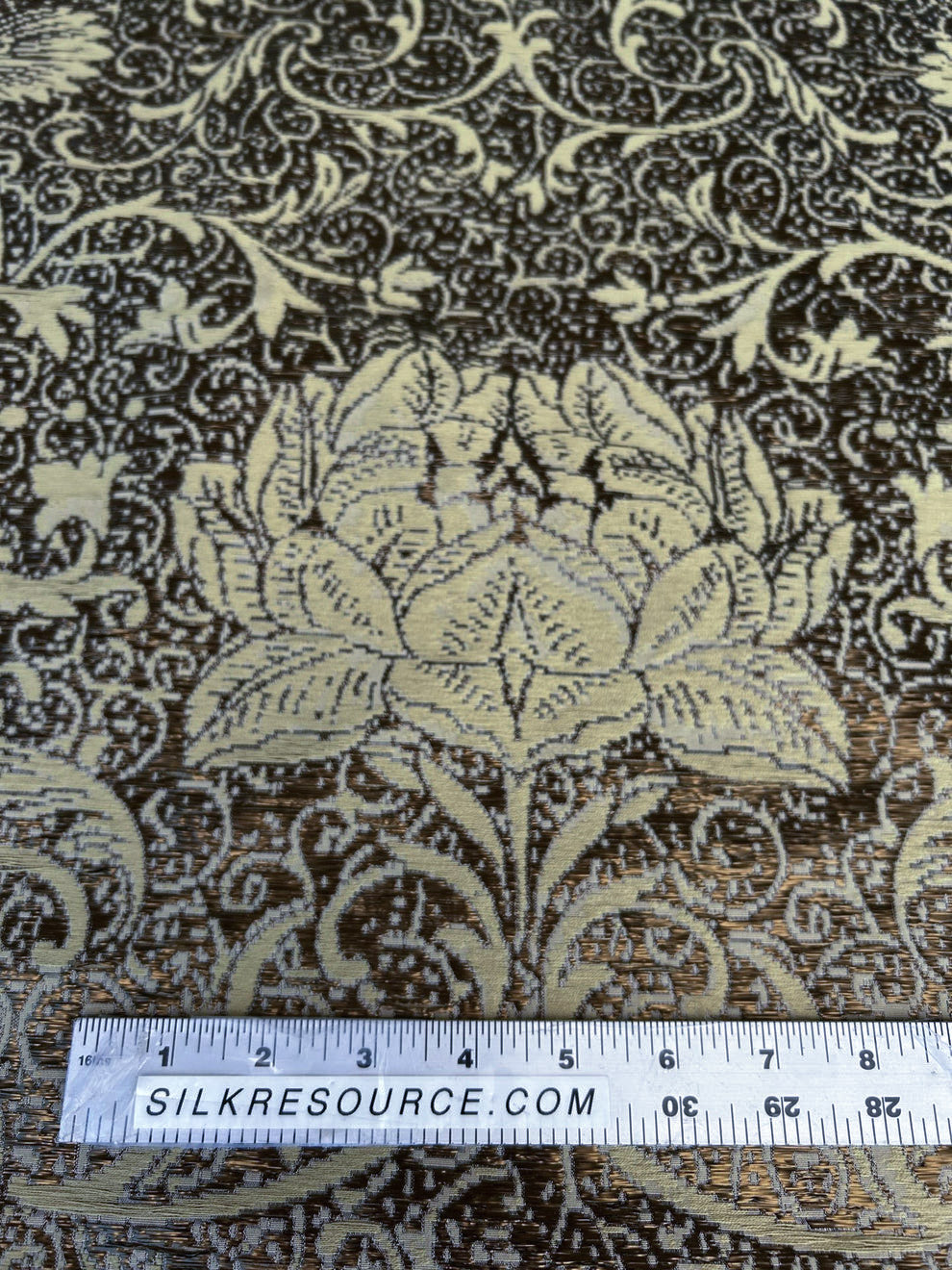 by yard Boboli Garden Silk Damask Italian Metallic Vanilla Cream White Gold MSRP USD 568/yard