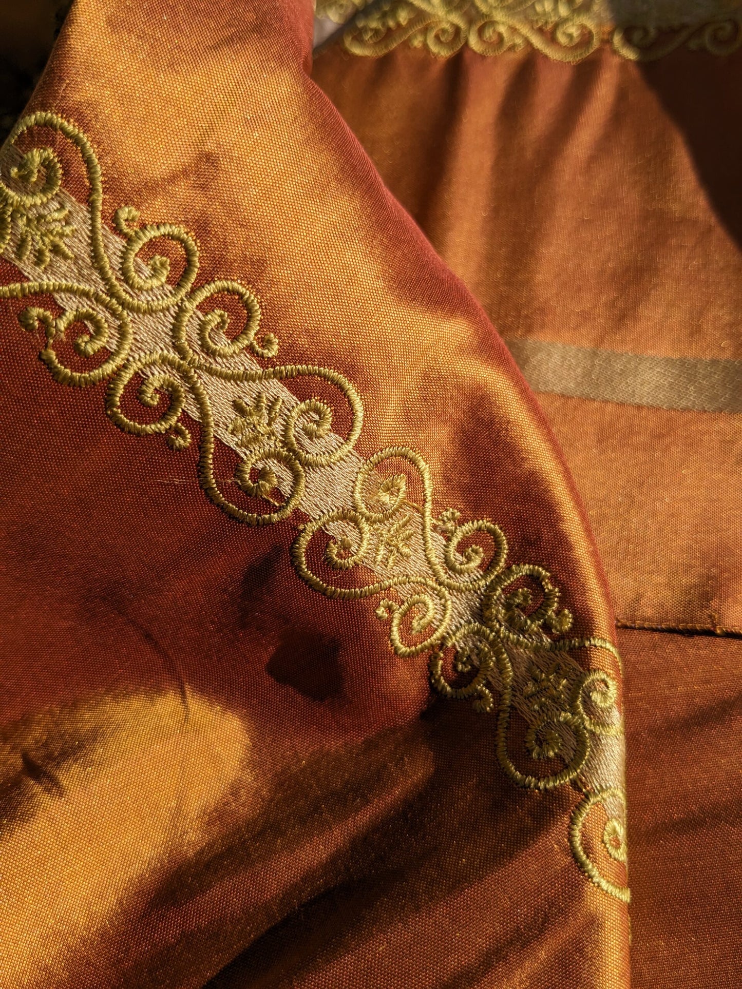 Scalamandre Arnett Cognac Brown Gold Silk Taffeta Embroidery Stripe MSRP USD250/y